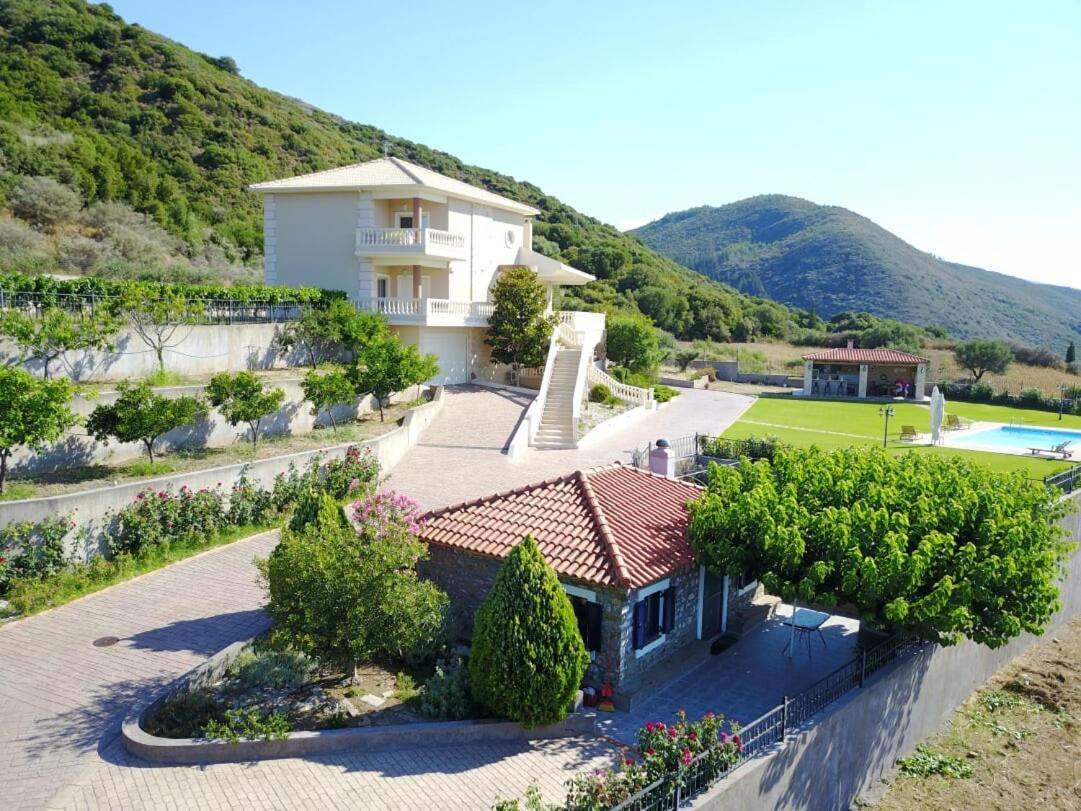 Villa Anna Nafpaktos Esterno foto